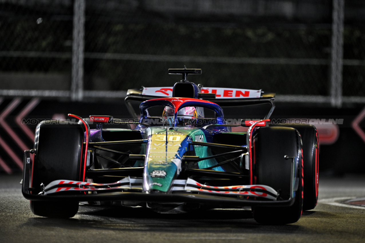 GP LAS VEGAS, Liam Lawson (NZL) RB VCARB 01.

22.11.2024. Formula 1 World Championship, Rd 22, Las Vegas Grand Prix, Las Vegas, Nevada, USA, Qualifiche Day.

- www.xpbimages.com, EMail: requests@xpbimages.com © Copyright: Price / XPB Images