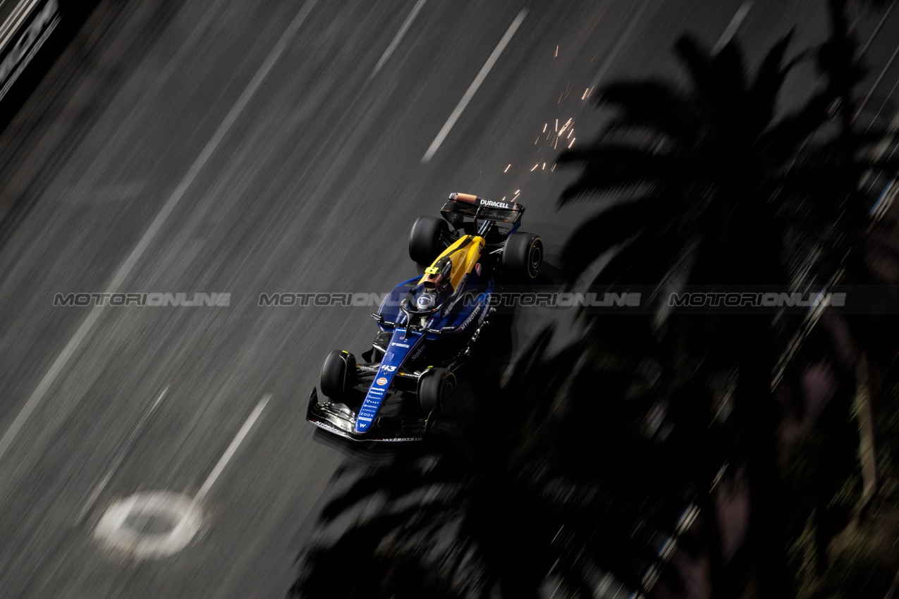 GP LAS VEGAS, Franco Colapinto (ARG) Williams Racing FW46.

22.11.2024. Formula 1 World Championship, Rd 22, Las Vegas Grand Prix, Las Vegas, Nevada, USA, Qualifiche Day.

- www.xpbimages.com, EMail: requests@xpbimages.com © Copyright: Price / XPB Images