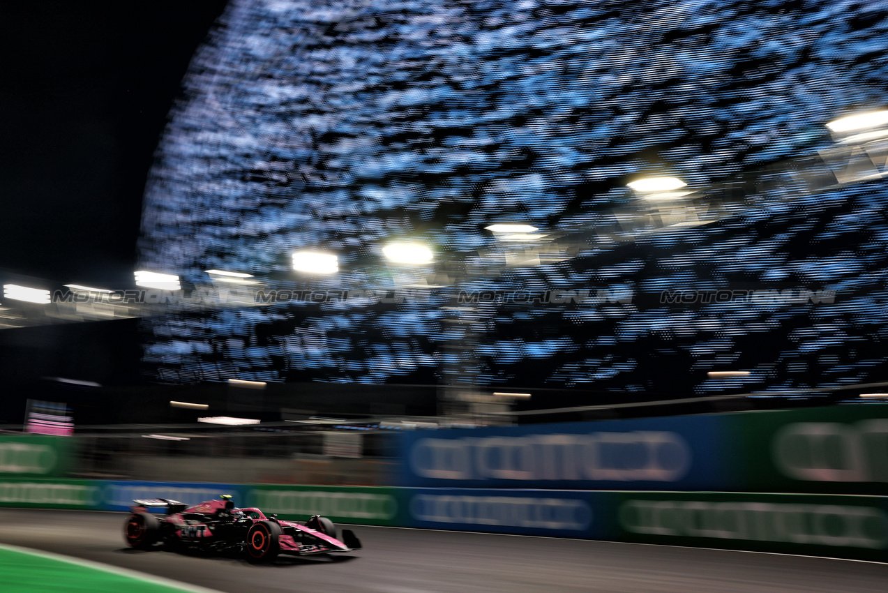 GP LAS VEGAS, Pierre Gasly (FRA) Alpine F1 Team A524.

22.11.2024. Formula 1 World Championship, Rd 22, Las Vegas Grand Prix, Las Vegas, Nevada, USA, Qualifiche Day.

 - www.xpbimages.com, EMail: requests@xpbimages.com © Copyright: Coates / XPB Images
