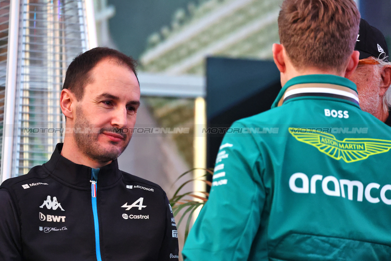 GP LAS VEGAS, Oliver Oakes (GBR) Alpine F1 Team Team Principal.

22.11.2024. Formula 1 World Championship, Rd 22, Las Vegas Grand Prix, Las Vegas, Nevada, USA, Qualifiche Day.

- www.xpbimages.com, EMail: requests@xpbimages.com © Copyright: Batchelor / XPB Images