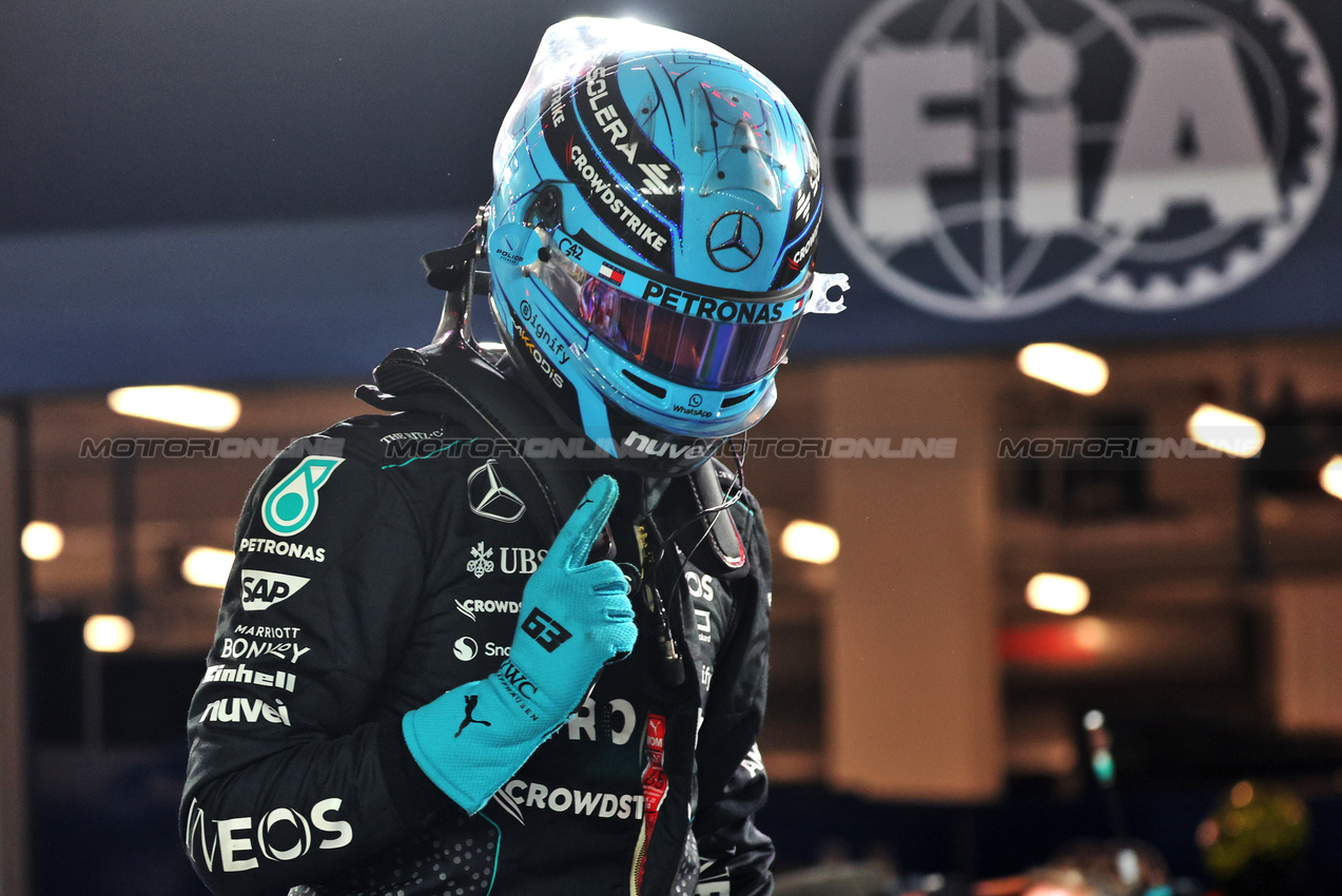 GP LAS VEGAS, George Russell (GBR) Mercedes AMG F1 celebrates his pole position in qualifying parc ferme.

22.11.2024. Formula 1 World Championship, Rd 22, Las Vegas Grand Prix, Las Vegas, Nevada, USA, Qualifiche Day.

- www.xpbimages.com, EMail: requests@xpbimages.com © Copyright: Batchelor / XPB Images