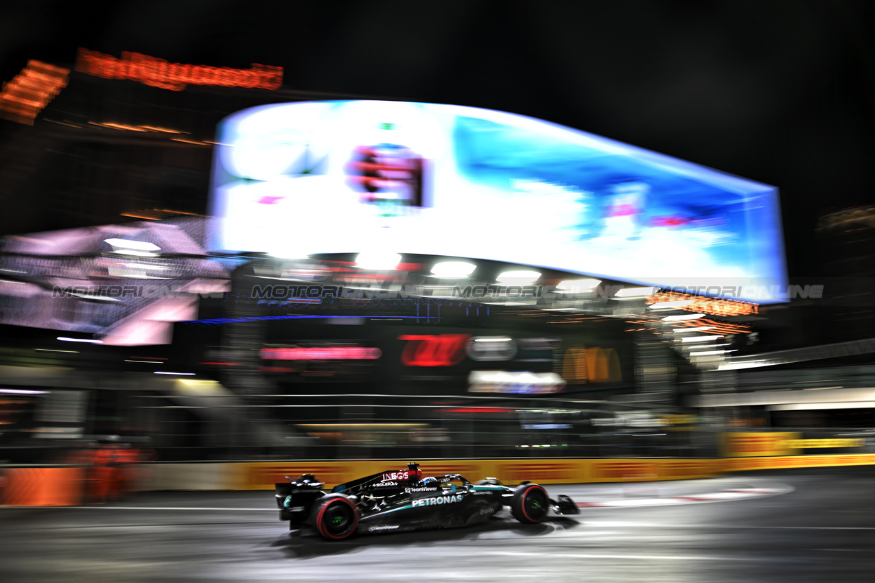 GP LAS VEGAS, George Russell (GBR) Mercedes AMG F1 W15.

22.11.2024. Formula 1 World Championship, Rd 22, Las Vegas Grand Prix, Las Vegas, Nevada, USA, Qualifiche Day.

- www.xpbimages.com, EMail: requests@xpbimages.com © Copyright: Price / XPB Images