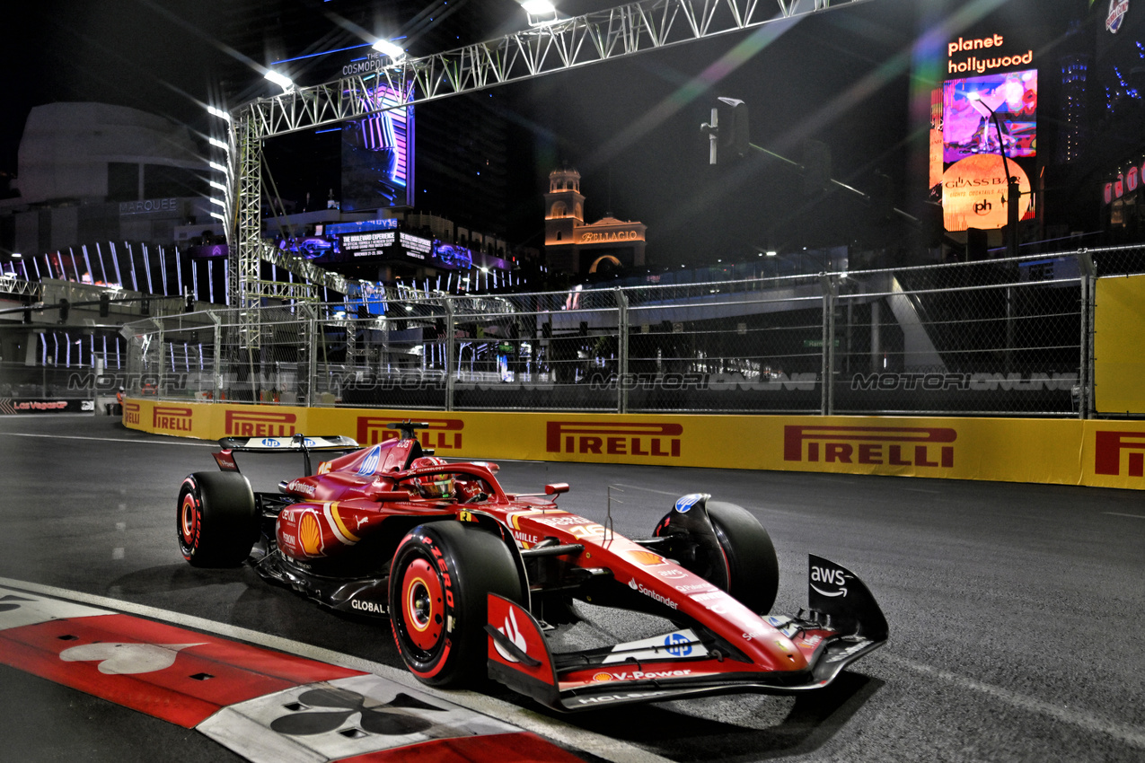 GP LAS VEGAS, Charles Leclerc (MON) Ferrari SF-24.

22.11.2024. Formula 1 World Championship, Rd 22, Las Vegas Grand Prix, Las Vegas, Nevada, USA, Qualifiche Day.

- www.xpbimages.com, EMail: requests@xpbimages.com © Copyright: Price / XPB Images