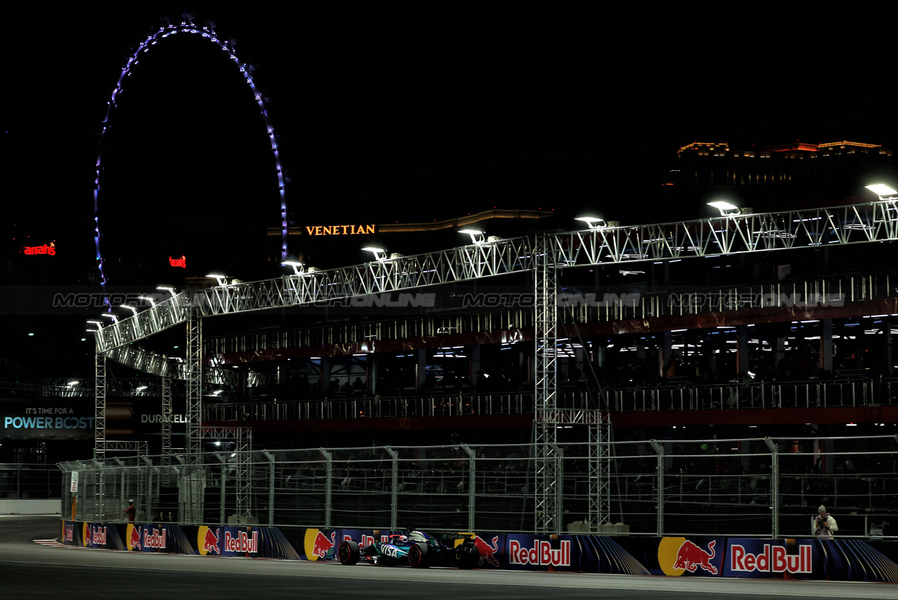 GP LAS VEGAS, Liam Lawson (NZL) RB VCARB 01.

22.11.2024. Formula 1 World Championship, Rd 22, Las Vegas Grand Prix, Las Vegas, Nevada, USA, Qualifiche Day.

 - www.xpbimages.com, EMail: requests@xpbimages.com © Copyright: Coates / XPB Images
