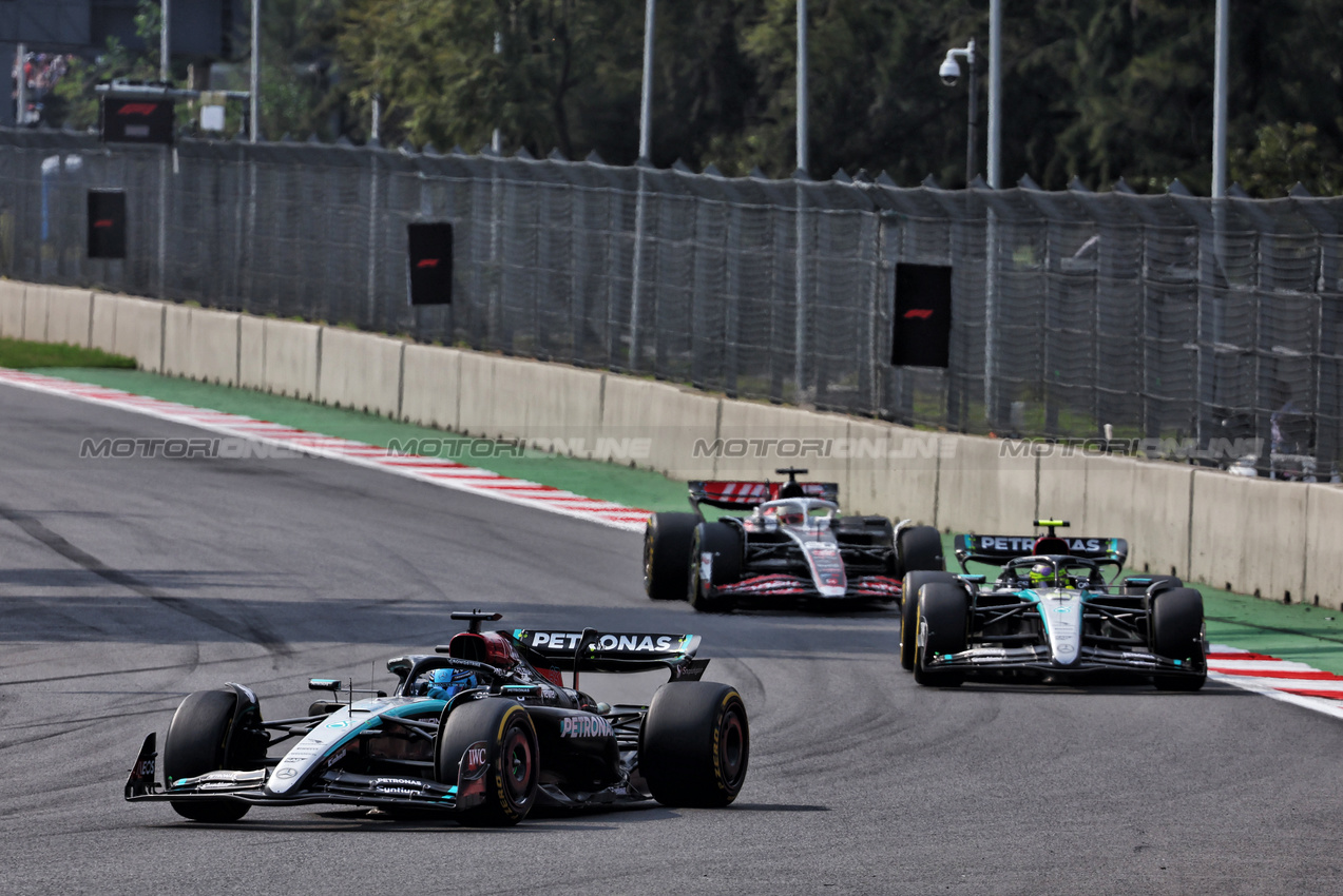 GP MESSICO, George Russell (GBR) Mercedes AMG F1 W15.

27.10.2024. Formula 1 World Championship, Rd 20, Mexican Grand Prix, Mexico City, Mexico, Gara Day.

- www.xpbimages.com, EMail: requests@xpbimages.com © Copyright: Batchelor / XPB Images