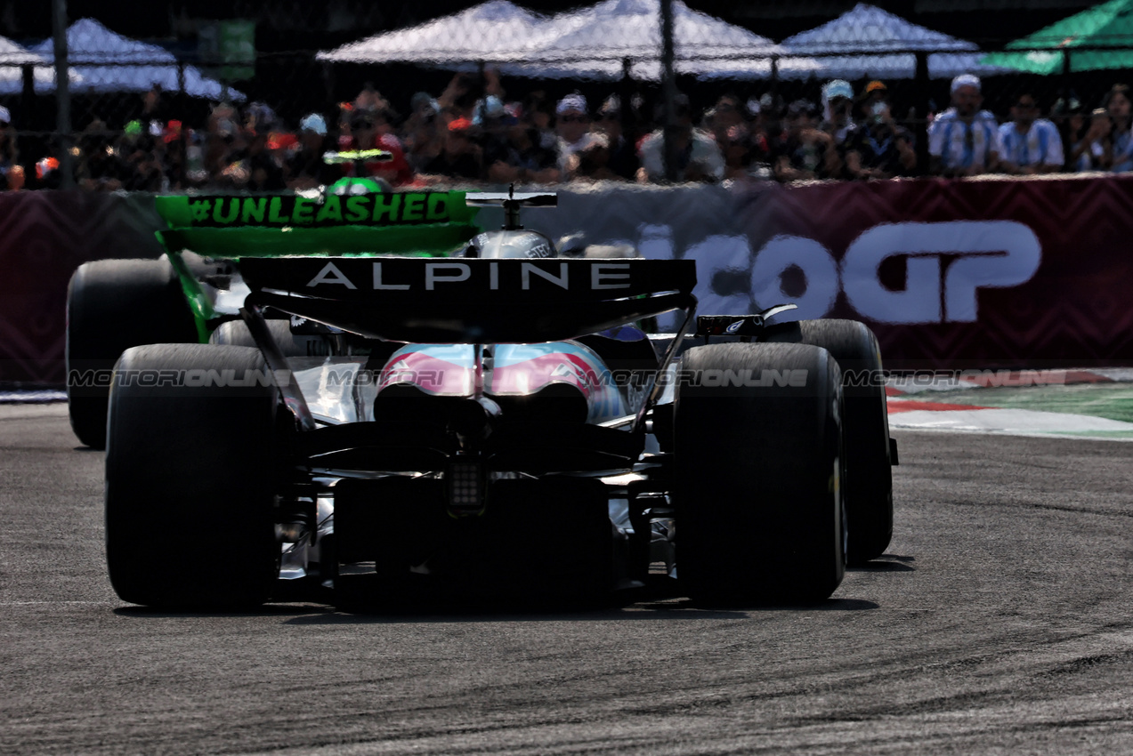 GP MESSICO, Esteban Ocon (FRA) Alpine F1 Team A524.

27.10.2024. Formula 1 World Championship, Rd 20, Mexican Grand Prix, Mexico City, Mexico, Gara Day.

- www.xpbimages.com, EMail: requests@xpbimages.com © Copyright: Charniaux / XPB Images