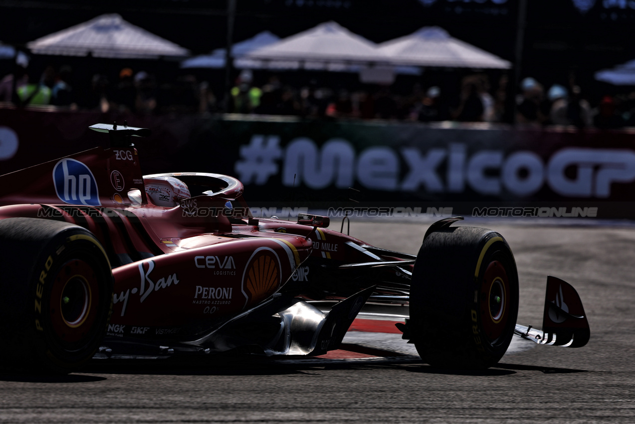 GP MESSICO, Charles Leclerc (MON) Ferrari SF-24.

27.10.2024. Formula 1 World Championship, Rd 20, Mexican Grand Prix, Mexico City, Mexico, Gara Day.

- www.xpbimages.com, EMail: requests@xpbimages.com © Copyright: Charniaux / XPB Images