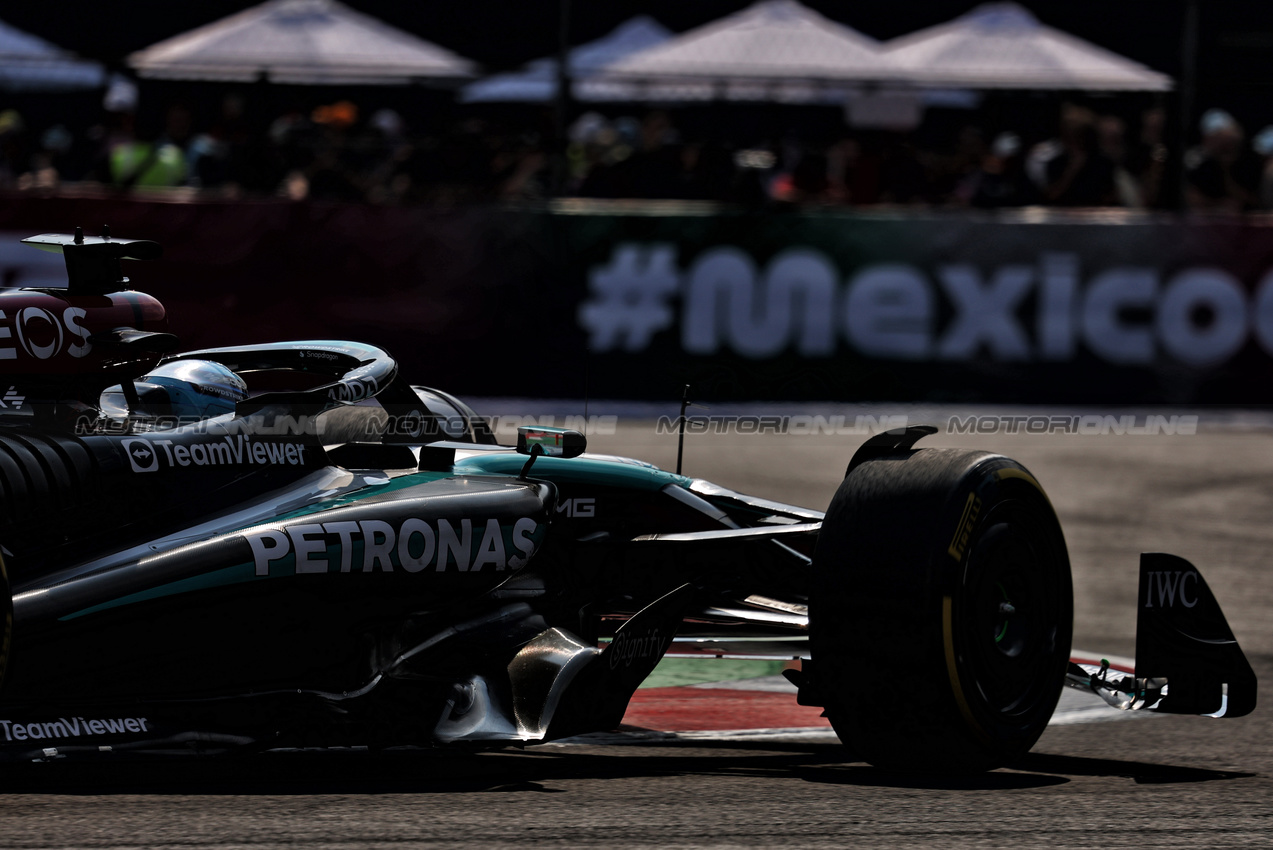 GP MESSICO, George Russell (GBR) Mercedes AMG F1 W15.

27.10.2024. Formula 1 World Championship, Rd 20, Mexican Grand Prix, Mexico City, Mexico, Gara Day.

- www.xpbimages.com, EMail: requests@xpbimages.com © Copyright: Charniaux / XPB Images