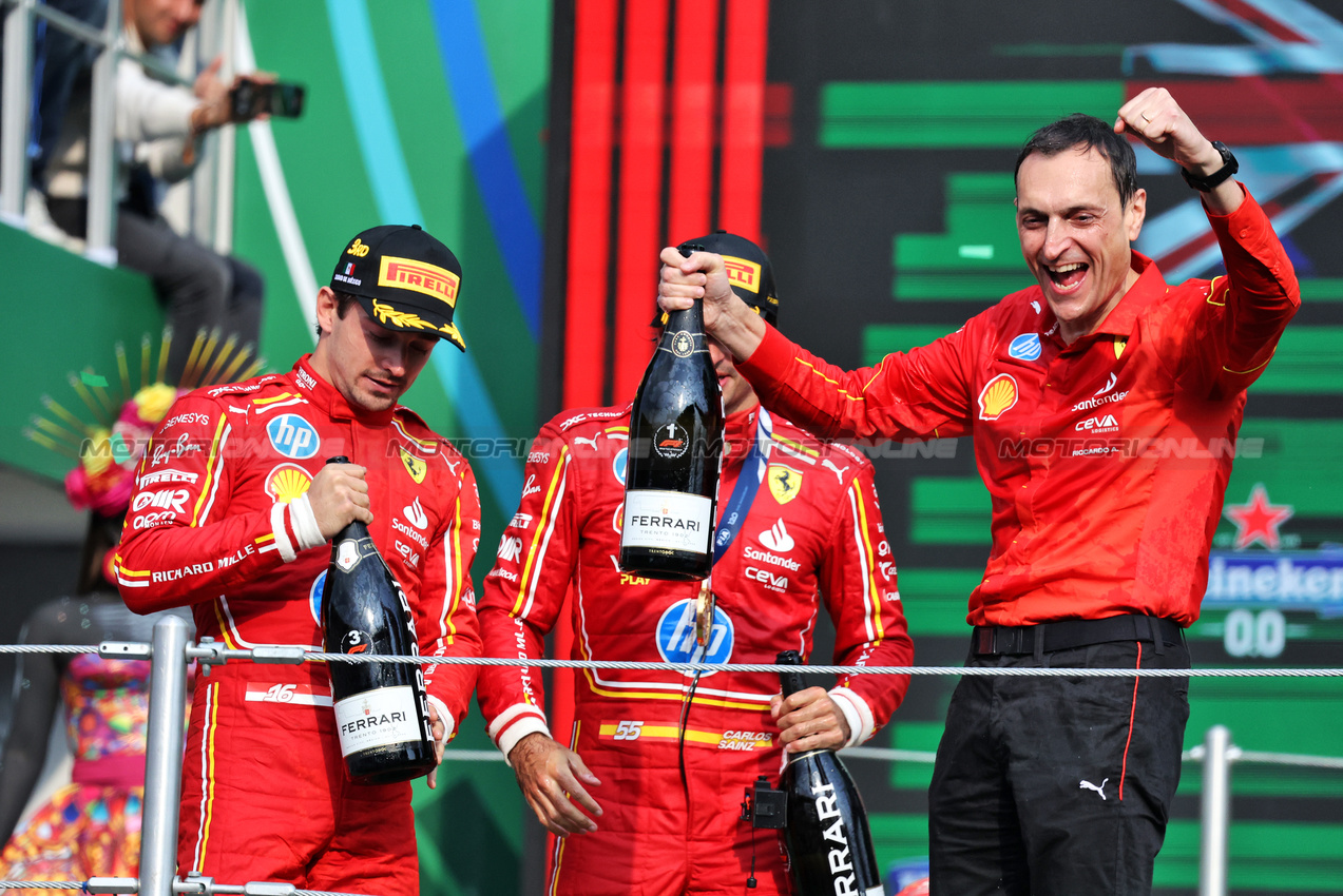 GP MESSICO, (L to R): Charles Leclerc (MON) Ferrari celebrates on the podium with vincitore Carlos Sainz Jr (ESP) Ferrari e Riccardo Adami (ITA) Ferrari Gara Engineer.

27.10.2024. Formula 1 World Championship, Rd 20, Mexican Grand Prix, Mexico City, Mexico, Gara Day.

- www.xpbimages.com, EMail: requests@xpbimages.com © Copyright: Bearne / XPB Images