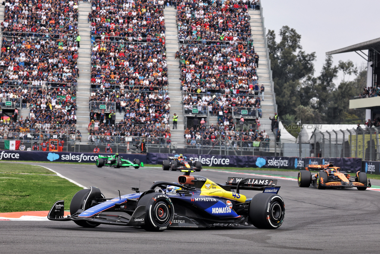 GP MESSICO, Franco Colapinto (ARG) Williams Racing FW46.

27.10.2024. Formula 1 World Championship, Rd 20, Mexican Grand Prix, Mexico City, Mexico, Gara Day.

- www.xpbimages.com, EMail: requests@xpbimages.com © Copyright: Bearne / XPB Images