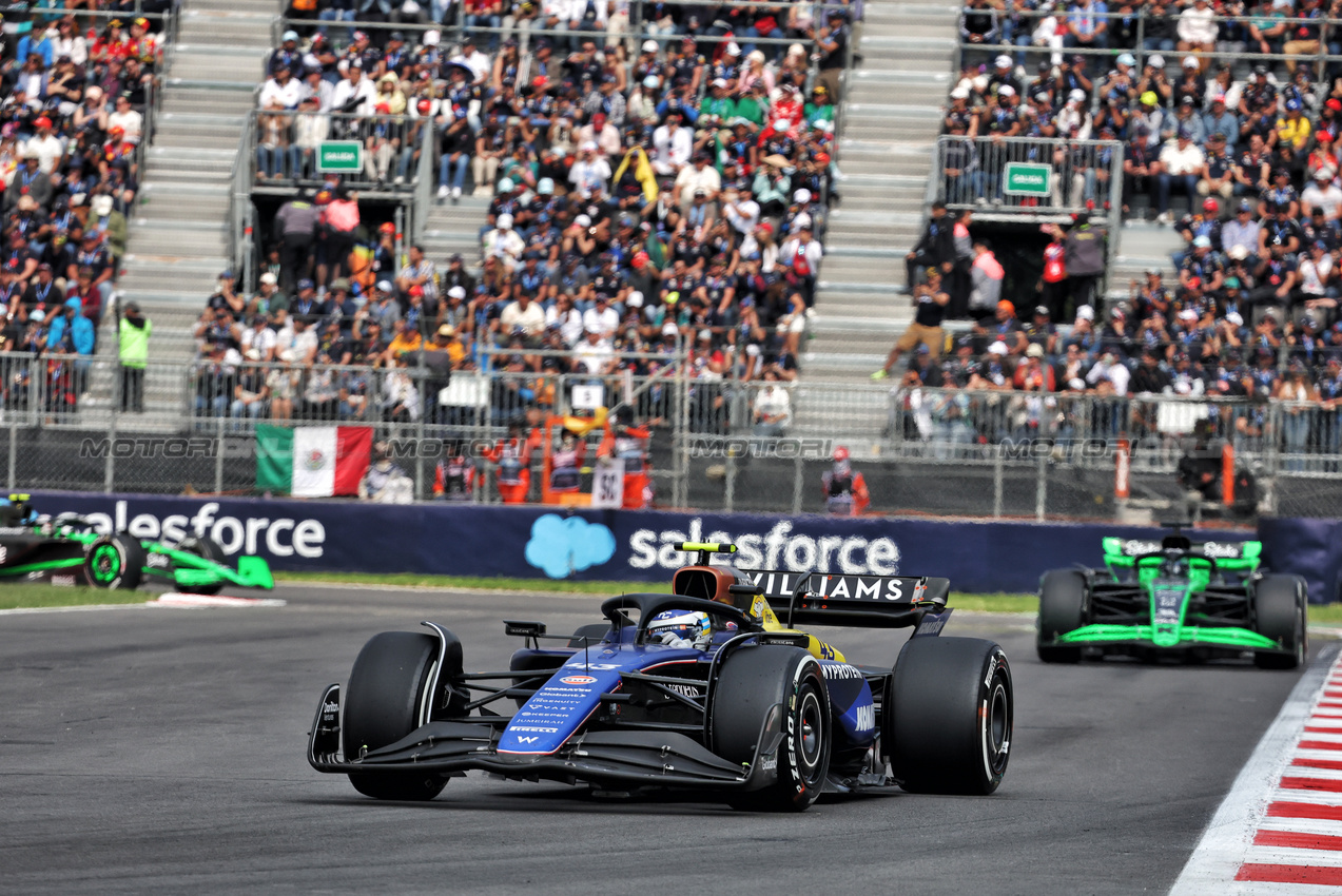 GP MESSICO, Franco Colapinto (ARG) Williams Racing FW46.

27.10.2024. Formula 1 World Championship, Rd 20, Mexican Grand Prix, Mexico City, Mexico, Gara Day.

- www.xpbimages.com, EMail: requests@xpbimages.com © Copyright: Bearne / XPB Images