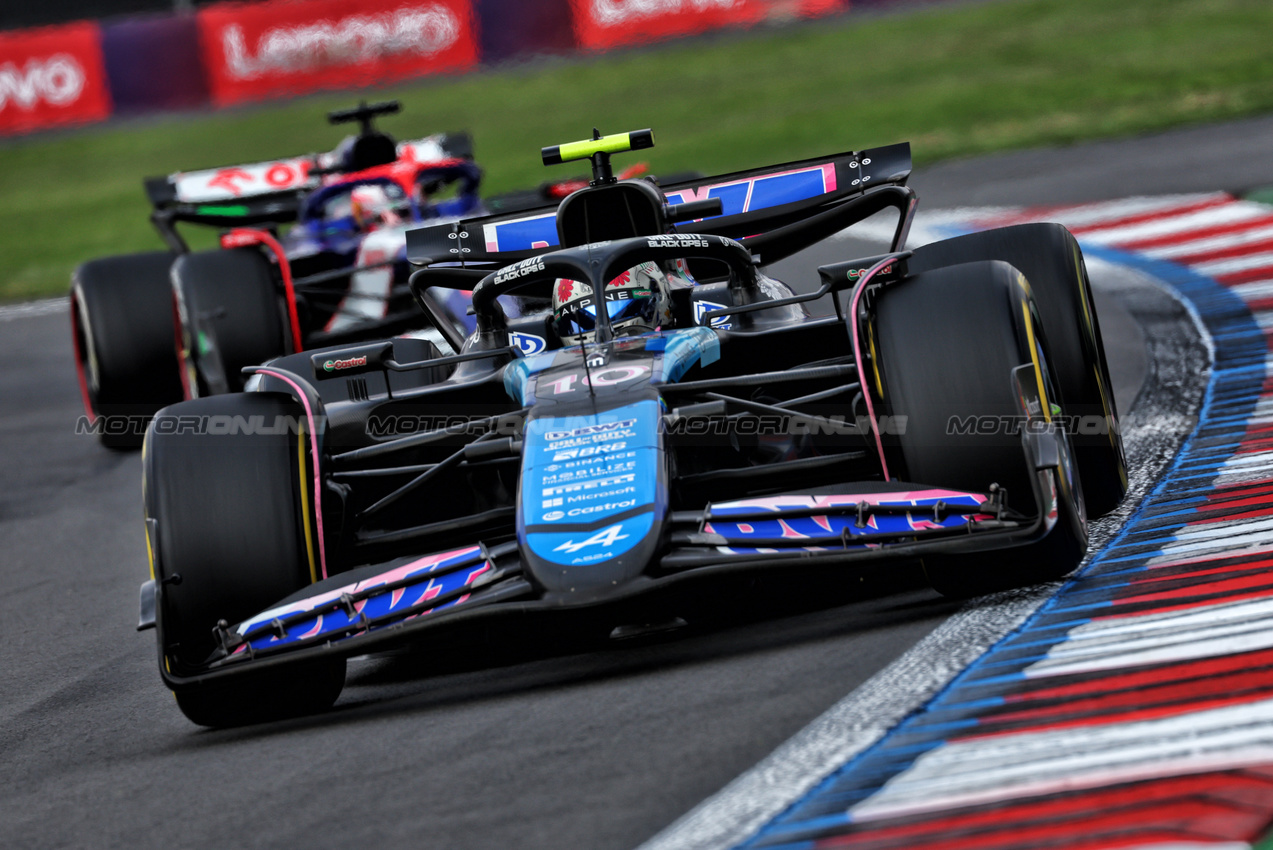 GP MESSICO, Pierre Gasly (FRA) Alpine F1 Team A524.

27.10.2024. Formula 1 World Championship, Rd 20, Mexican Grand Prix, Mexico City, Mexico, Gara Day.

 - www.xpbimages.com, EMail: requests@xpbimages.com © Copyright: Coates / XPB Images