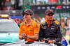 GP MESSICO, (L to R): Oscar Piastri (AUS) McLaren e Lando Norris (GBR) McLaren on the drivers' parade.

27.10.2024. Formula 1 World Championship, Rd 20, Mexican Grand Prix, Mexico City, Mexico, Gara Day.

- www.xpbimages.com, EMail: requests@xpbimages.com © Copyright: Batchelor / XPB Images