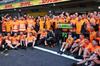 GP MESSICO, Lando Norris (GBR) McLaren celebrates his second position with the team.

27.10.2024. Formula 1 World Championship, Rd 20, Mexican Grand Prix, Mexico City, Mexico, Gara Day.

 - www.xpbimages.com, EMail: requests@xpbimages.com © Copyright: Coates / XPB Images