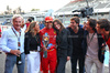 GP MESSICO, Carlos Sainz Jr (ESP) Ferrari celebrates with his father Carlos Sainz (ESP); his mother Reyes Vázquez de Castro (ESP); girlfriend Rebecca Donaldson (GBR); e friends.

27.10.2024. Formula 1 World Championship, Rd 20, Mexican Grand Prix, Mexico City, Mexico, Gara Day.

 - www.xpbimages.com, EMail: requests@xpbimages.com © Copyright: Coates / XPB Images