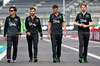 GP MESSICO, Zhou Guanyu (CHN) Sauber walks the circuit with the team.

24.10.2024. Formula 1 World Championship, Rd 20, Mexican Grand Prix, Mexico City, Mexico, Preparation Day.

- www.xpbimages.com, EMail: requests@xpbimages.com © Copyright: Batchelor / XPB Images