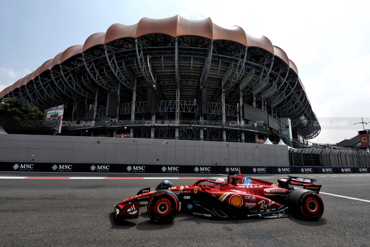 GP MESSICO, Charles Leclerc (MON) Ferrari SF-24.

26.10.2024. Formula 1 World Championship, Rd 20, Mexican Grand Prix, Mexico City, Mexico, Qualifiche Day.

- www.xpbimages.com, EMail: requests@xpbimages.com © Copyright: Moy / XPB Images