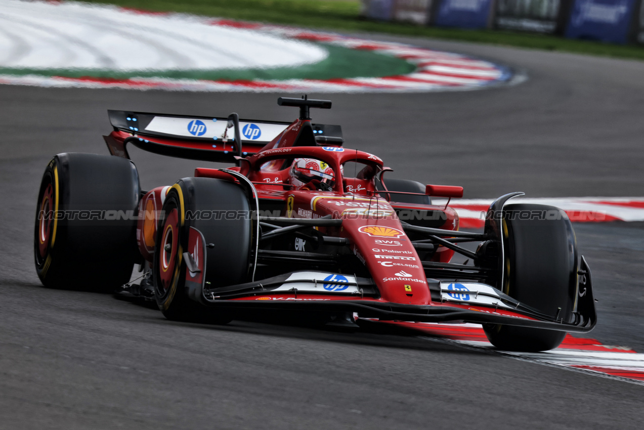 GP MESSICO, Charles Leclerc (MON) Ferrari SF-24.

26.10.2024. Formula 1 World Championship, Rd 20, Mexican Grand Prix, Mexico City, Mexico, Qualifiche Day.

- www.xpbimages.com, EMail: requests@xpbimages.com © Copyright: Charniaux / XPB Images