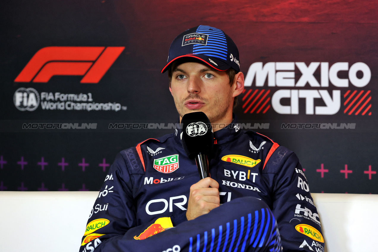 GP MESSICO, Max Verstappen (NLD) Red Bull Racing in the post qualifying FIA Press Conference.

26.10.2024. Formula 1 World Championship, Rd 20, Mexican Grand Prix, Mexico City, Mexico, Qualifiche Day.

- www.xpbimages.com, EMail: requests@xpbimages.com © Copyright: Bearne / XPB Images