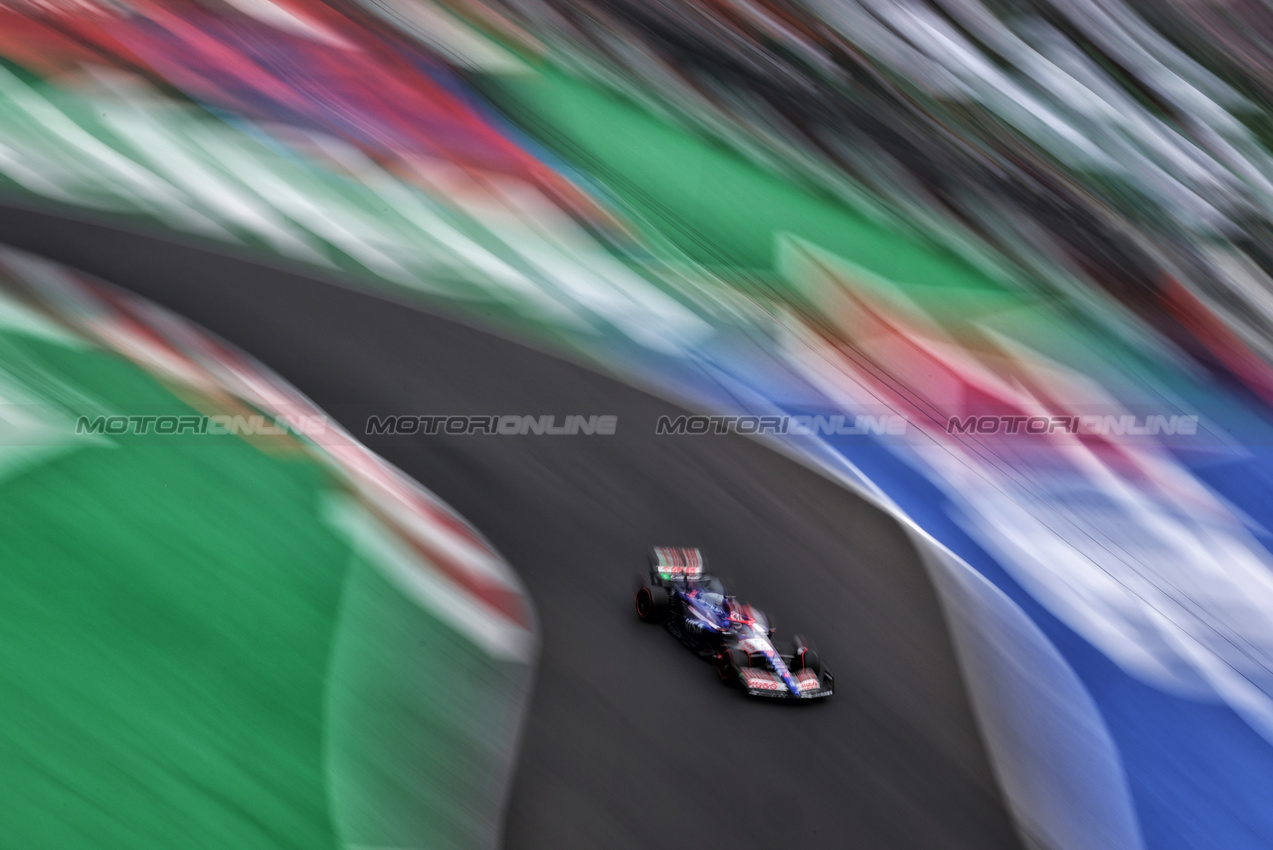 GP MESSICO, Liam Lawson (NZL) RB VCARB 01.

26.10.2024. Formula 1 World Championship, Rd 20, Mexican Grand Prix, Mexico City, Mexico, Qualifiche Day.

- www.xpbimages.com, EMail: requests@xpbimages.com © Copyright: Moy / XPB Images