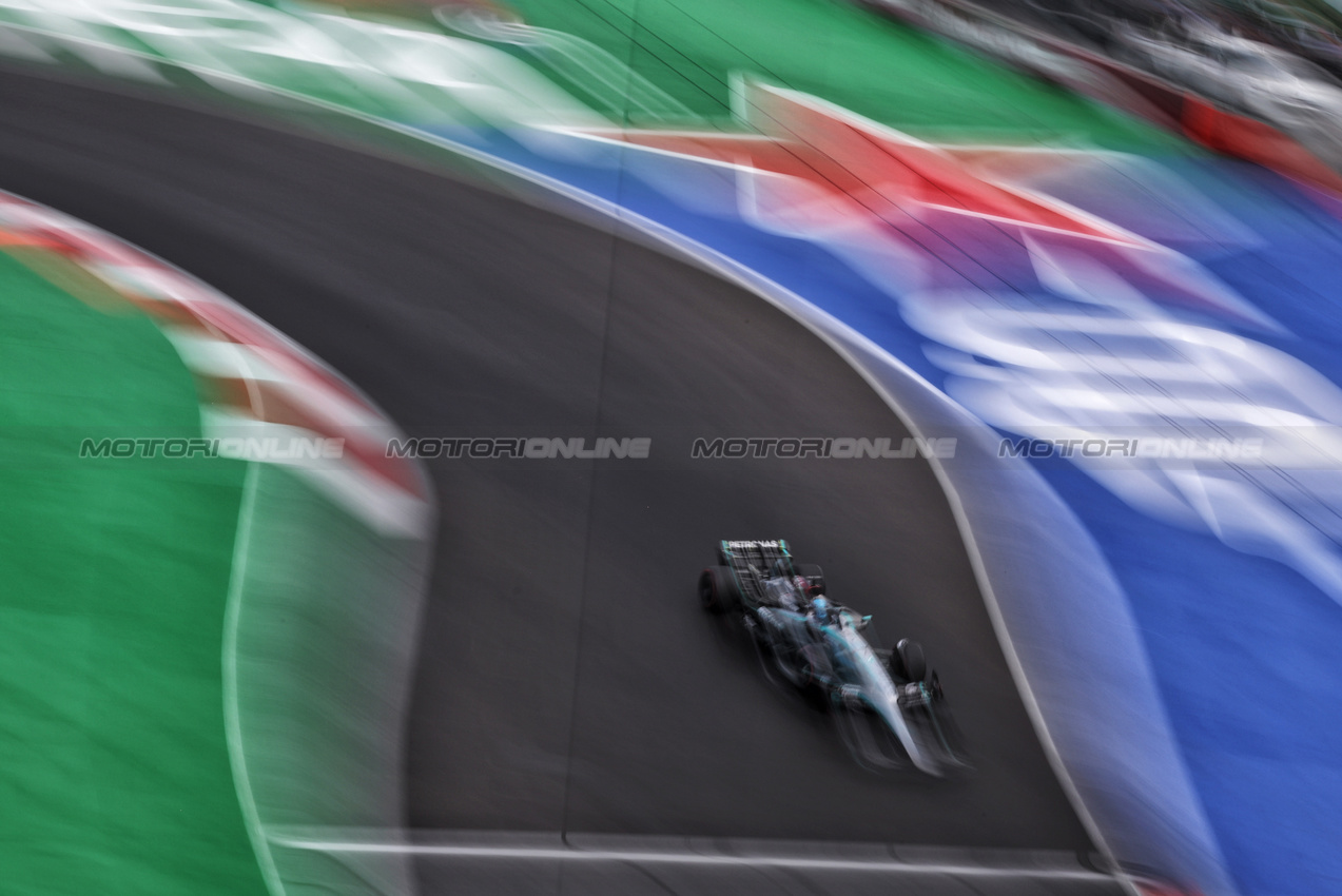 GP MESSICO, George Russell (GBR) Mercedes AMG F1 W15.

26.10.2024. Formula 1 World Championship, Rd 20, Mexican Grand Prix, Mexico City, Mexico, Qualifiche Day.

- www.xpbimages.com, EMail: requests@xpbimages.com © Copyright: Moy / XPB Images