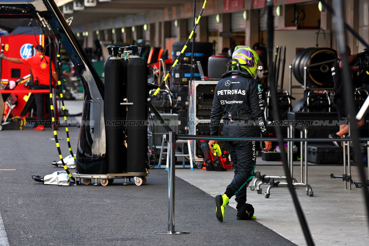 GP MESSICO, Lewis Hamilton (GBR) Mercedes AMG F1 in qualifying parc ferme.

26.10.2024. Formula 1 World Championship, Rd 20, Mexican Grand Prix, Mexico City, Mexico, Qualifiche Day.

 - www.xpbimages.com, EMail: requests@xpbimages.com © Copyright: Coates / XPB Images