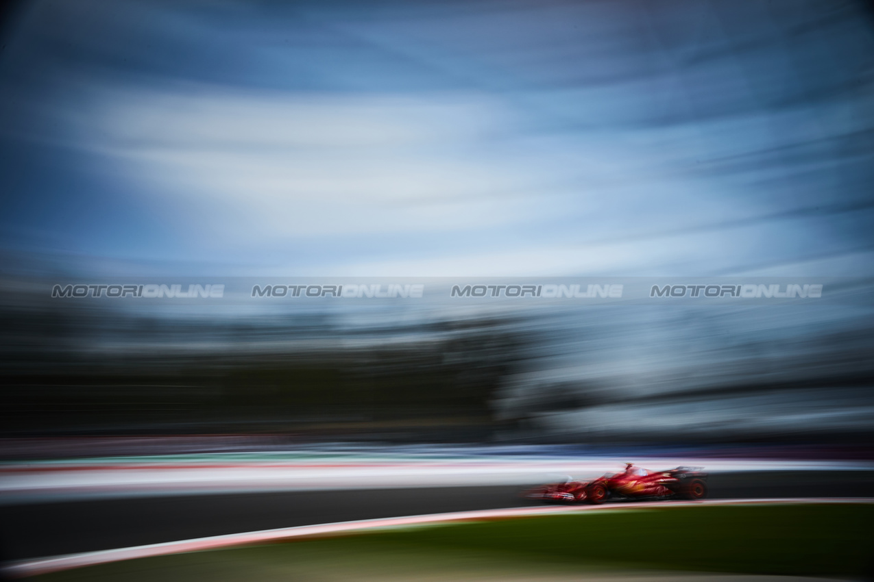 GP MESSICO, Carlos Sainz Jr (ESP) Ferrari SF-24.

26.10.2024. Formula 1 World Championship, Rd 20, Mexican Grand Prix, Mexico City, Mexico, Qualifiche Day.

- www.xpbimages.com, EMail: requests@xpbimages.com © Copyright: XPB Images