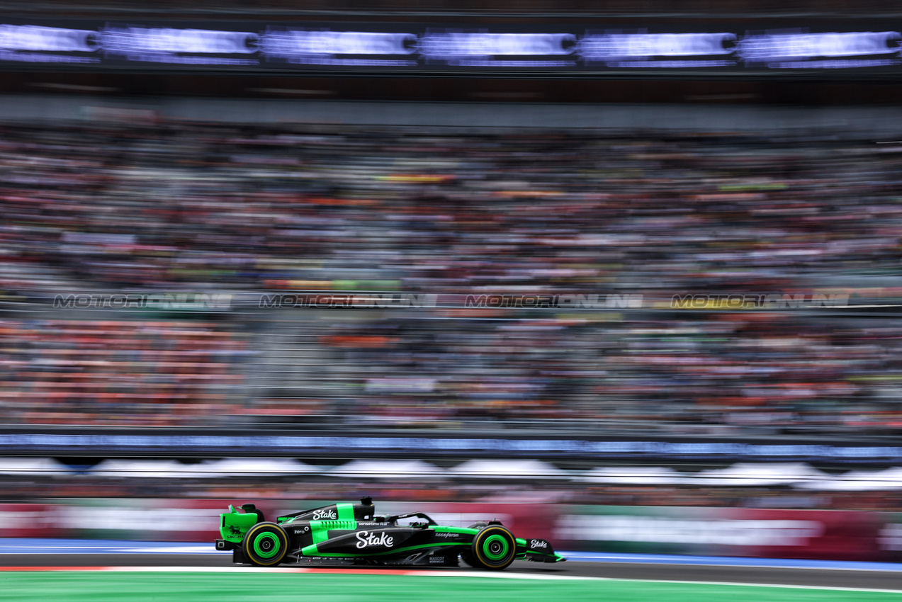 GP MESSICO, Valtteri Bottas (FIN) Sauber C44.

26.10.2024. Formula 1 World Championship, Rd 20, Mexican Grand Prix, Mexico City, Mexico, Qualifiche Day.

- www.xpbimages.com, EMail: requests@xpbimages.com © Copyright: Charniaux / XPB Images