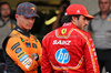 GP MESSICO, (L to R): Lando Norris (GBR) McLaren e pole sitter Carlos Sainz Jr (ESP) Ferrari in qualifying parc ferme.

26.10.2024. Formula 1 World Championship, Rd 20, Mexican Grand Prix, Mexico City, Mexico, Qualifiche Day.

- www.xpbimages.com, EMail: requests@xpbimages.com © Copyright: Moy / XPB Images