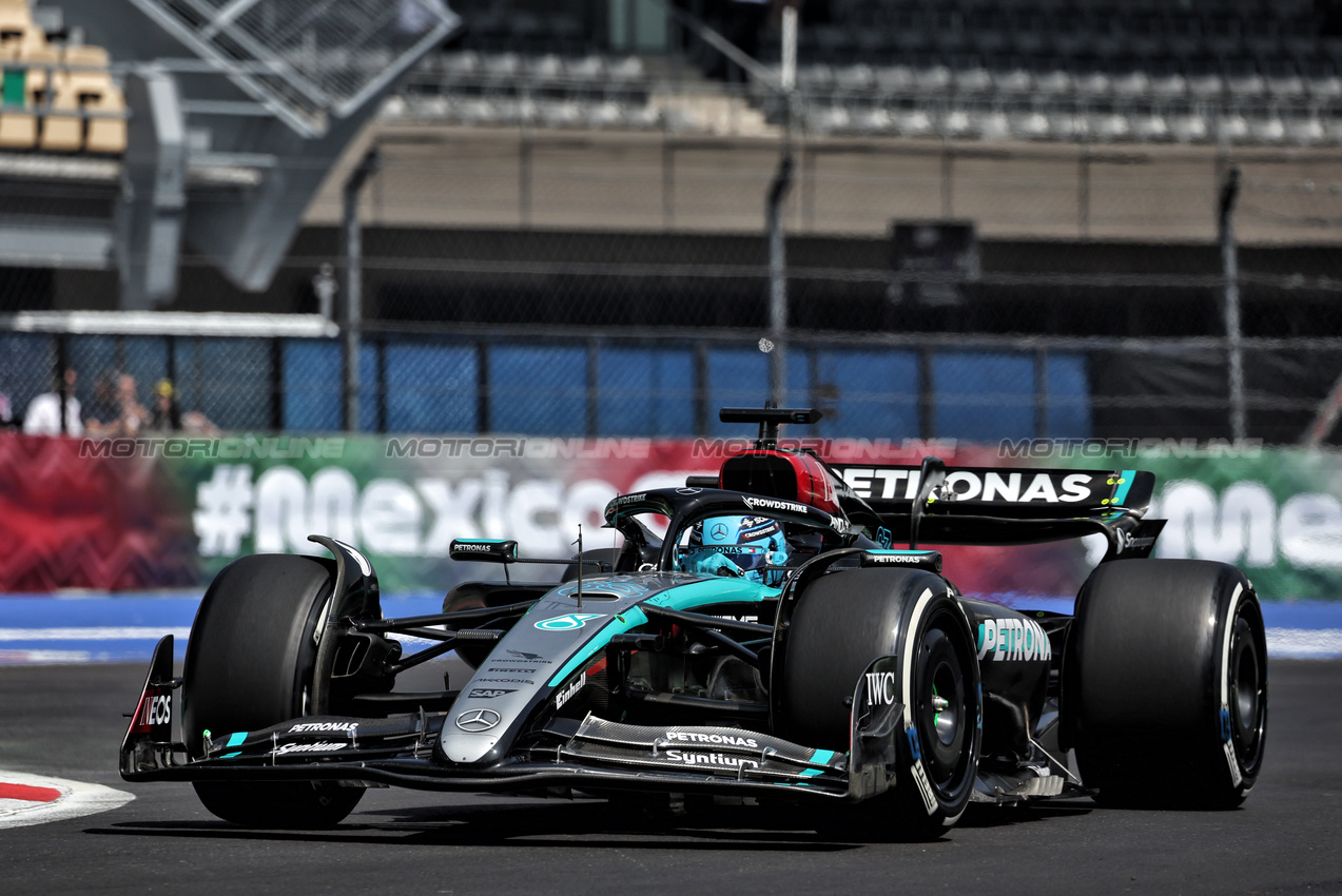 GP MESSICO, George Russell (GBR) Mercedes AMG F1 W15.

25.10.2024. Formula 1 World Championship, Rd 20, Mexican Grand Prix, Mexico City, Mexico, Practice Day.

- www.xpbimages.com, EMail: requests@xpbimages.com © Copyright: Moy / XPB Images