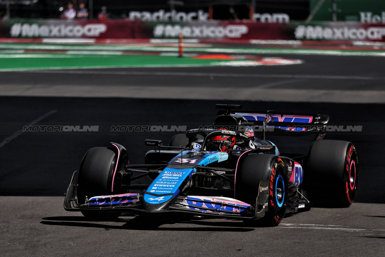 GP MESSICO, Esteban Ocon (FRA) Alpine F1 Team A524.

25.10.2024. Formula 1 World Championship, Rd 20, Mexican Grand Prix, Mexico City, Mexico, Practice Day.

- www.xpbimages.com, EMail: requests@xpbimages.com © Copyright: Moy / XPB Images