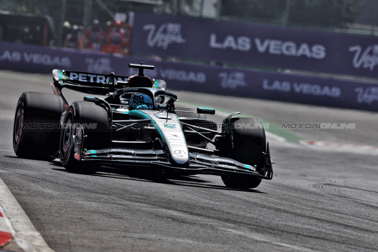 GP MESSICO, George Russell (GBR) Mercedes AMG F1 W15.

25.10.2024. Formula 1 World Championship, Rd 20, Mexican Grand Prix, Mexico City, Mexico, Practice Day.

- www.xpbimages.com, EMail: requests@xpbimages.com © Copyright: Charniaux / XPB Images