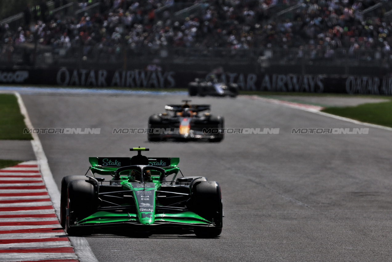 GP MESSICO, Robert Shwartzman (RUS) / (ISR) Sauber C44 Test Driver.

25.10.2024. Formula 1 World Championship, Rd 20, Mexican Grand Prix, Mexico City, Mexico, Practice Day.

 - www.xpbimages.com, EMail: requests@xpbimages.com © Copyright: Coates / XPB Images