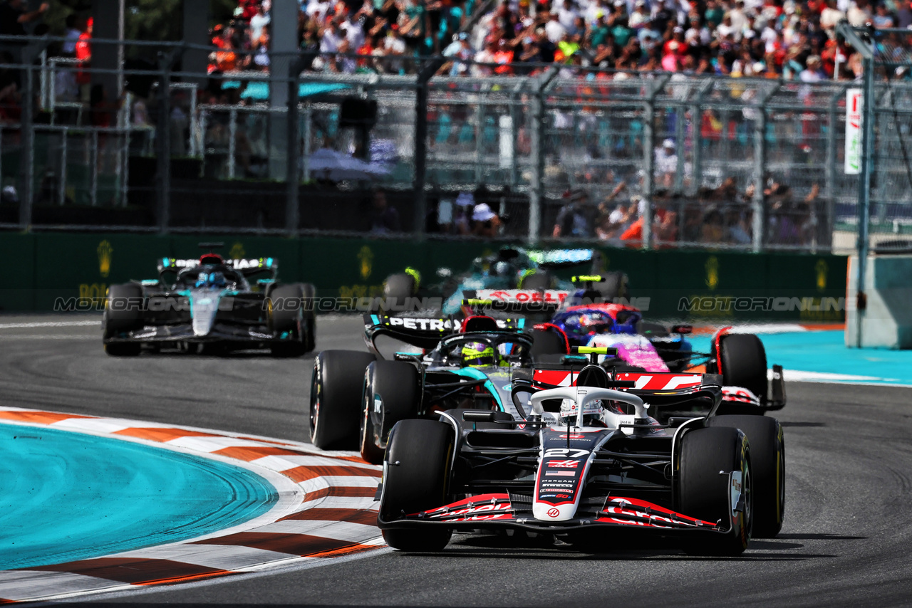 GP MIAMI, Nico Hulkenberg (GER) Haas VF-24.

05.05.2024. Formula 1 World Championship, Rd 6, Miami Grand Prix, Miami, Florida, USA, Gara Day.

- www.xpbimages.com, EMail: requests@xpbimages.com © Copyright: Moy / XPB Images