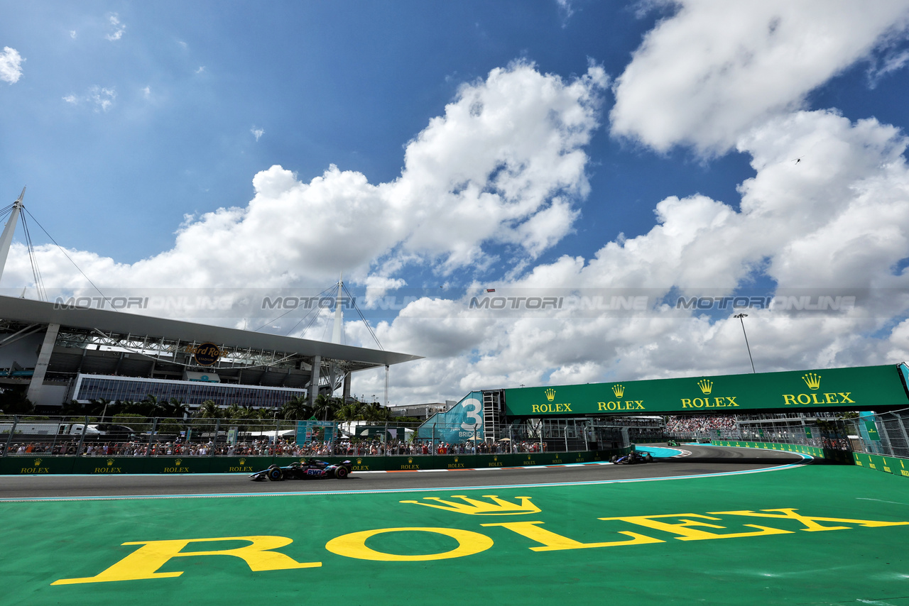 GP MIAMI, Esteban Ocon (FRA) Alpine F1 Team A524.

05.05.2024. Formula 1 World Championship, Rd 6, Miami Grand Prix, Miami, Florida, USA, Gara Day.

- www.xpbimages.com, EMail: requests@xpbimages.com © Copyright: Moy / XPB Images