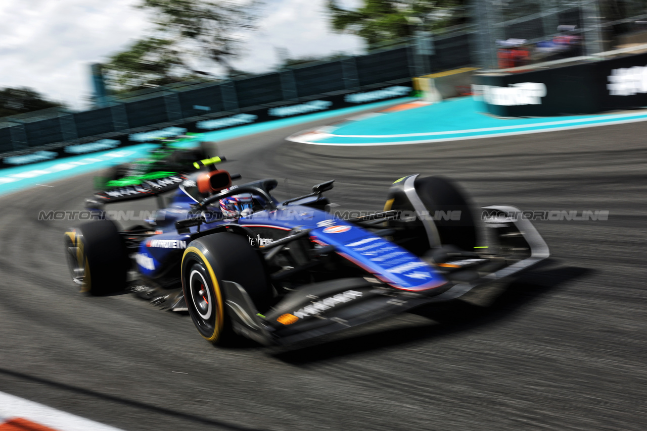 GP MIAMI, Logan Sargeant (USA) Williams Racing FW46.



05.05.2024. Formula 1 World Championship, Rd 6, Miami Grand Prix, Miami, Florida, USA, Gara Day.

- www.xpbimages.com, EMail: requests@xpbimages.com © Copyright: Bearne / XPB Images