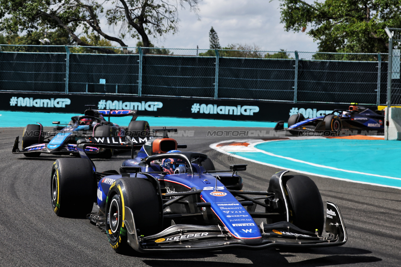 GP MIAMI, Alexander Albon (THA) Williams Racing FW46.

05.05.2024. Formula 1 World Championship, Rd 6, Miami Grand Prix, Miami, Florida, USA, Gara Day.

- www.xpbimages.com, EMail: requests@xpbimages.com © Copyright: Bearne / XPB Images