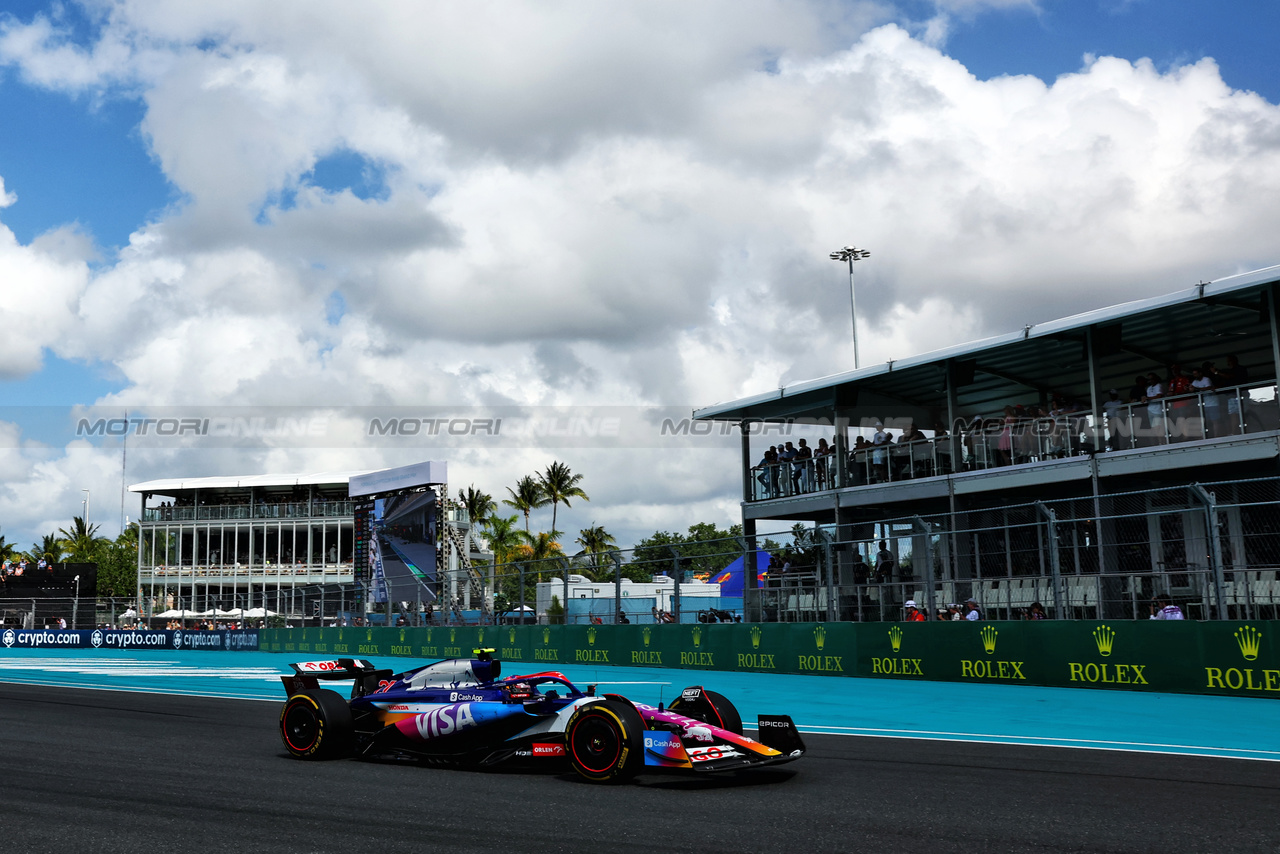 GP MIAMI, Yuki Tsunoda (JPN) RB VCARB 01.

05.05.2024. Formula 1 World Championship, Rd 6, Miami Grand Prix, Miami, Florida, USA, Gara Day.

- www.xpbimages.com, EMail: requests@xpbimages.com © Copyright: Charniaux / XPB Images