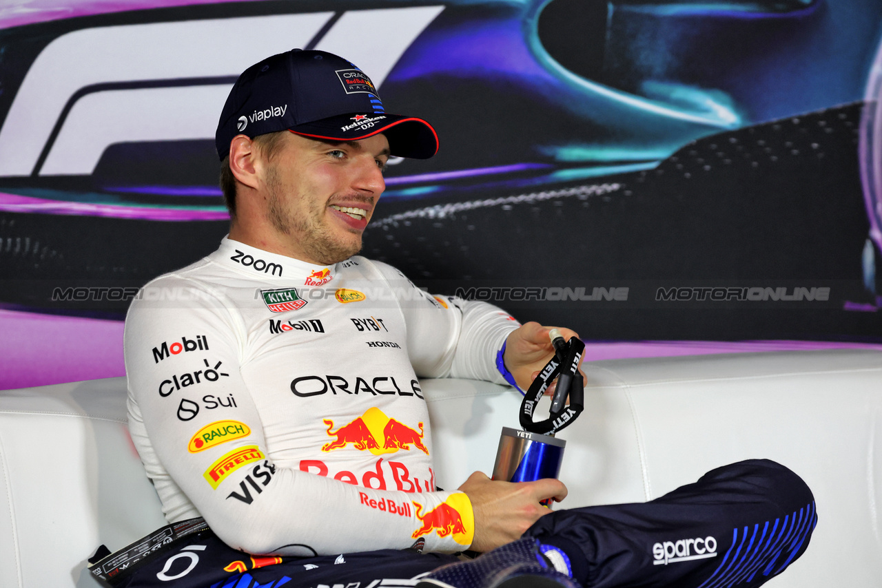 GP MIAMI, Max Verstappen (NLD) Red Bull Racing in the post race FIA Press Conference.

05.05.2024. Formula 1 World Championship, Rd 6, Miami Grand Prix, Miami, Florida, USA, Gara Day.

- www.xpbimages.com, EMail: requests@xpbimages.com © Copyright: Bearne / XPB Images