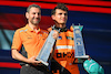 GP MIAMI, (L to R): Andrea Stella (ITA) McLaren Team Principal e vincitore Lando Norris (GBR) McLaren celebrate on the podium.
05.05.2024. Formula 1 World Championship, Rd 6, Miami Grand Prix, Miami, Florida, USA, Gara Day.
- www.xpbimages.com, EMail: requests@xpbimages.com © Copyright: Price / XPB Images