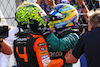 GP MIAMI, Gara winner Lando Norris (GBR) McLaren celebrates in parc ferme with Fernando Alonso (ESP) Aston Martin F1 Team.
05.05.2024. Formula 1 World Championship, Rd 6, Miami Grand Prix, Miami, Florida, USA, Gara Day.
 - www.xpbimages.com, EMail: requests@xpbimages.com © Copyright: Staley / XPB Images