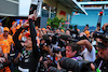 GP MIAMI, Gara winner Lando Norris (GBR) McLaren celebrates with the team.
05.05.2024. Formula 1 World Championship, Rd 6, Miami Grand Prix, Miami, Florida, USA, Gara Day.
 - www.xpbimages.com, EMail: requests@xpbimages.com © Copyright: Staley / XPB Images