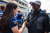 GP MIAMI, Lia Block (USA) Williams Academy Driver on the grid with will.i.am (USA) Black Eyed Peas.
05.05.2024. Formula 1 World Championship, Rd 6, Miami Grand Prix, Miami, Florida, USA, Gara Day.
- www.xpbimages.com, EMail: requests@xpbimages.com © Copyright: Bearne / XPB Images