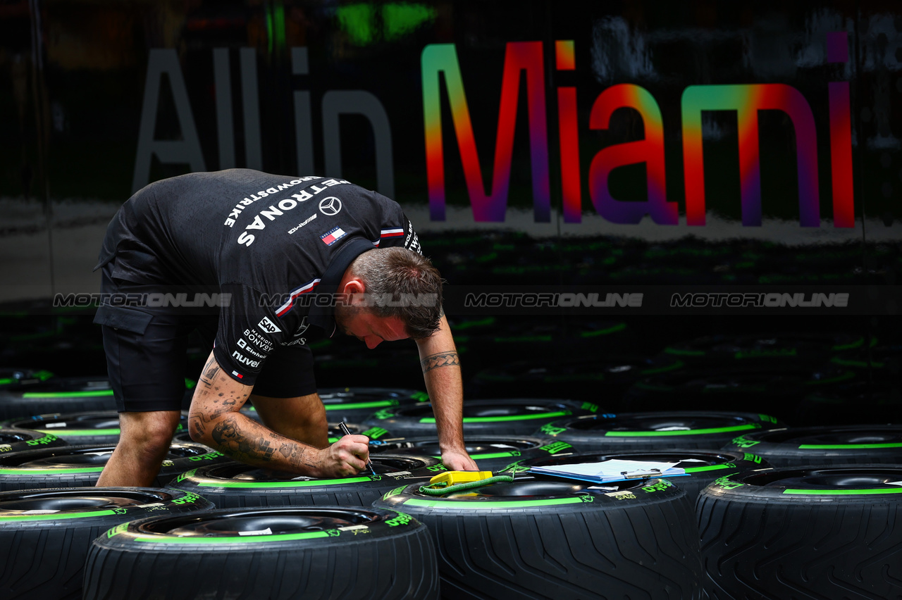 GP MIAMI, Mercedes AMG F1 
02.05.2024. Formula 1 World Championship, Rd 6, Miami Grand Prix, Miami, Florida, USA, Preparation Day.
- www.xpbimages.com, EMail: requests@xpbimages.com © Copyright: Charniaux / XPB Images