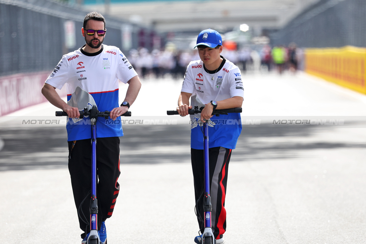 GP MIAMI, Yuki Tsunoda (JPN) RB rides the circuit.

02.05.2024. Formula 1 World Championship, Rd 6, Miami Grand Prix, Miami, Florida, USA, Preparation Day.

- www.xpbimages.com, EMail: requests@xpbimages.com © Copyright: Bearne / XPB Images