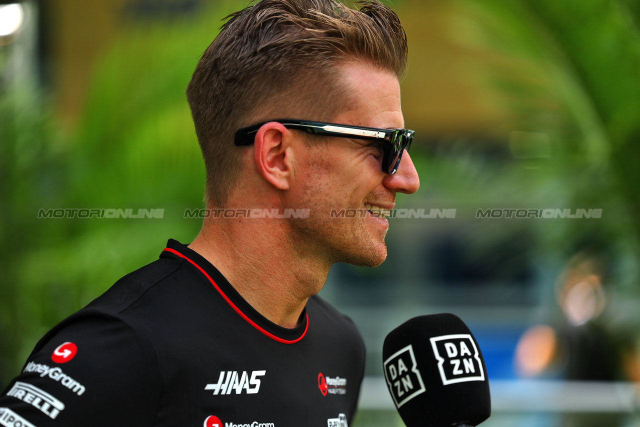 GP MIAMI, Nico Hulkenberg (GER) Haas F1 Team.

02.05.2024. Formula 1 World Championship, Rd 6, Miami Grand Prix, Miami, Florida, USA, Preparation Day.

 - www.xpbimages.com, EMail: requests@xpbimages.com © Copyright: Staley / XPB Images