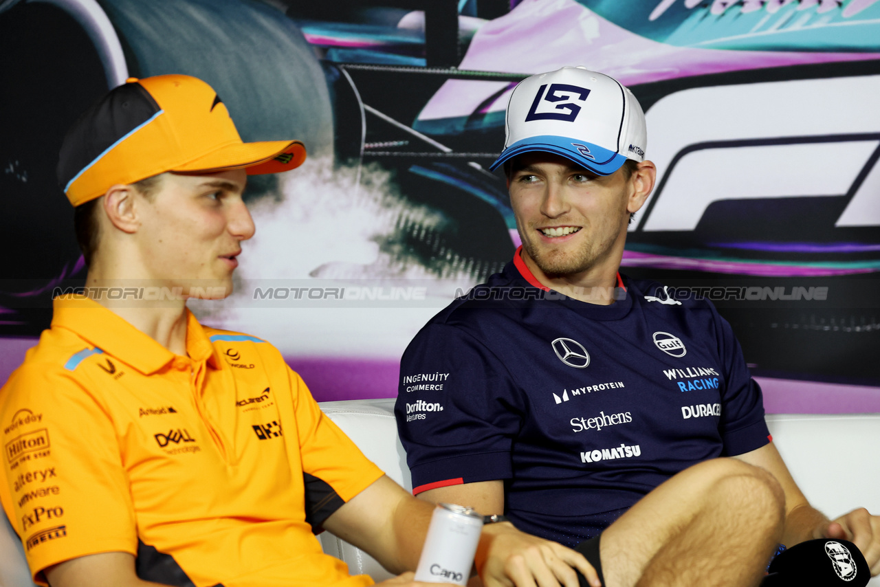 GP MIAMI, (L to R): Oscar Piastri (AUS) McLaren e Logan Sargeant (USA) Williams Racing in the FIA Press Conference.

02.05.2024. Formula 1 World Championship, Rd 6, Miami Grand Prix, Miami, Florida, USA, Preparation Day.

- www.xpbimages.com, EMail: requests@xpbimages.com © Copyright: Bearne / XPB Images