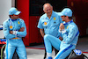 GP MIAMI, (L to R): Carlos Sainz Jr (ESP) Ferrari; Frederic Vasseur (FRA) Ferrari Team Principal; e Charles Leclerc (MON) Ferrari - blue race suit e team kit.
02.05.2024. Formula 1 World Championship, Rd 6, Miami Grand Prix, Miami, Florida, USA, Preparation Day.
- www.xpbimages.com, EMail: requests@xpbimages.com © Copyright: Charniaux / XPB Images