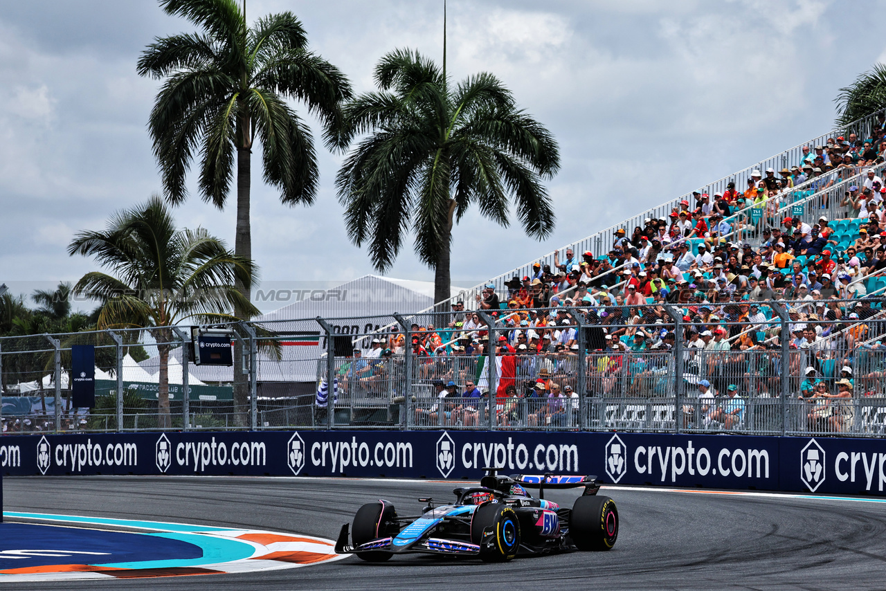 GP MIAMI, Esteban Ocon (FRA) Alpine F1 Team A524.

04.05.2024. Formula 1 World Championship, Rd 6, Miami Grand Prix, Miami, Florida, USA, Sprint e Qualifiche Day.

- www.xpbimages.com, EMail: requests@xpbimages.com © Copyright: Moy / XPB Images