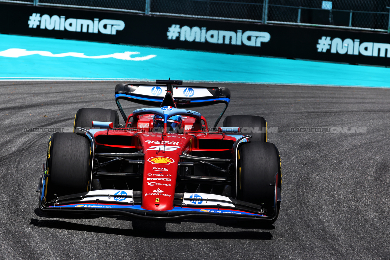 GP MIAMI, Charles Leclerc (MON) Ferrari SF-24.

04.05.2024. Formula 1 World Championship, Rd 6, Miami Grand Prix, Miami, Florida, USA, Sprint e Qualifiche Day.

 - www.xpbimages.com, EMail: requests@xpbimages.com © Copyright: Coates / XPB Images